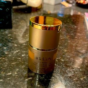 Stila Foundation and concealer